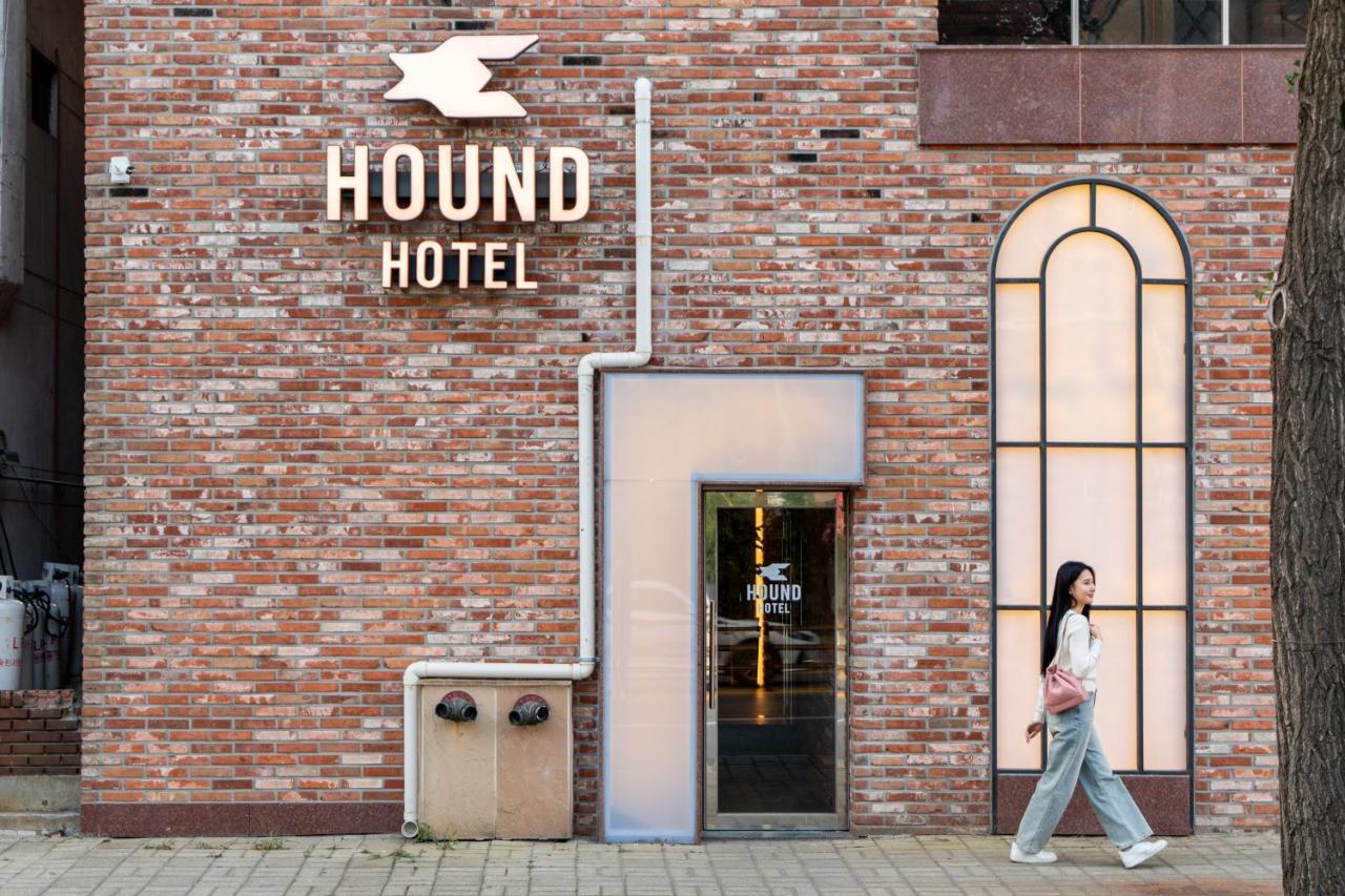 Jecheon Hound Hotel Chech'ŏn Esterno foto