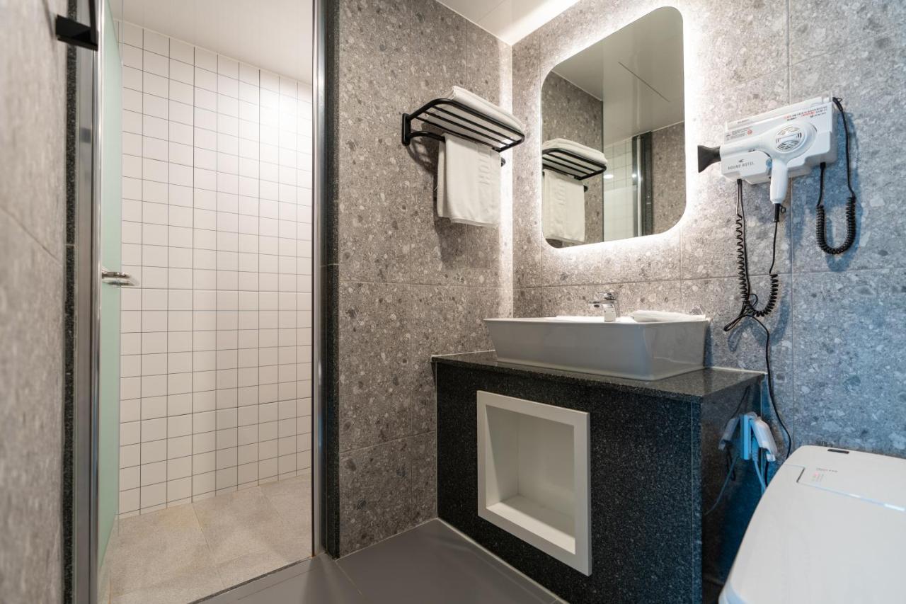 Jecheon Hound Hotel Chech'ŏn Esterno foto