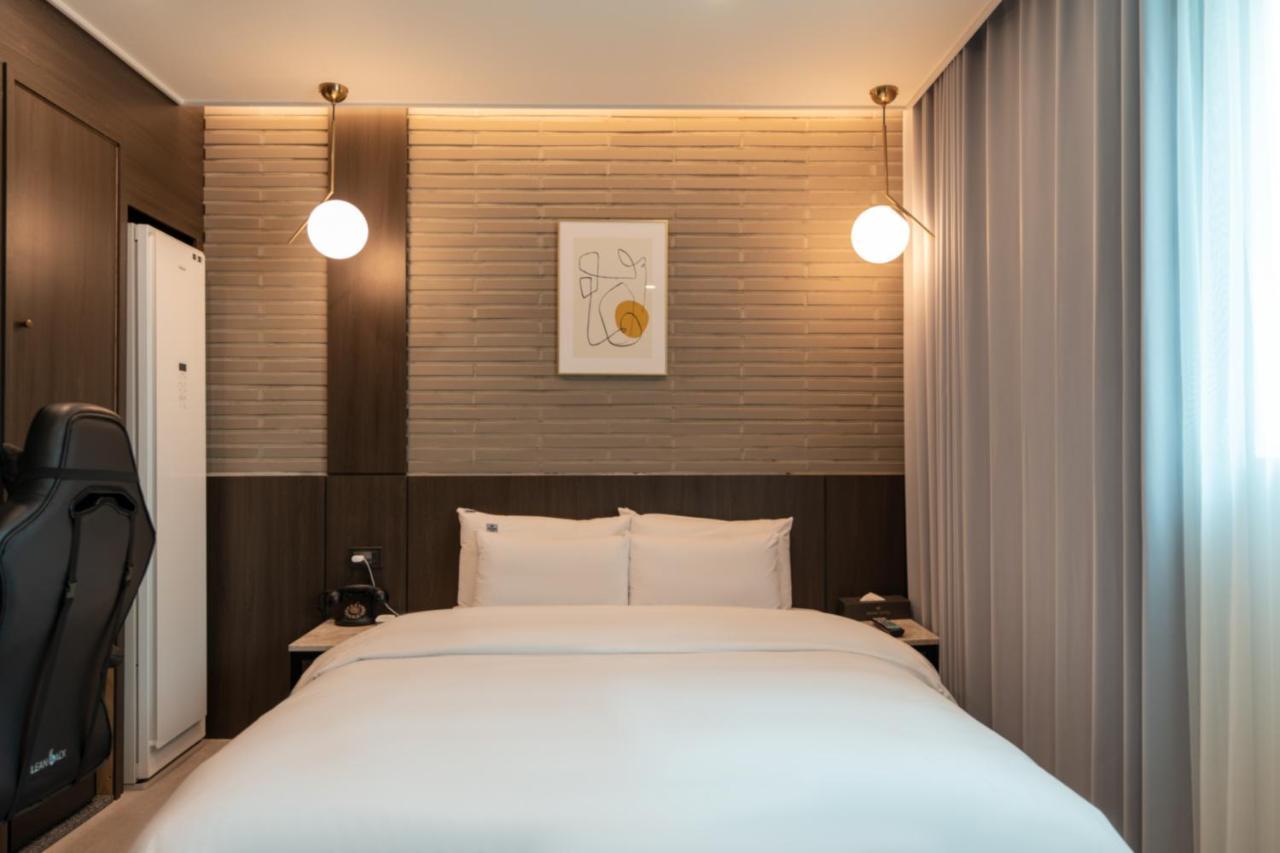 Jecheon Hound Hotel Chech'ŏn Esterno foto