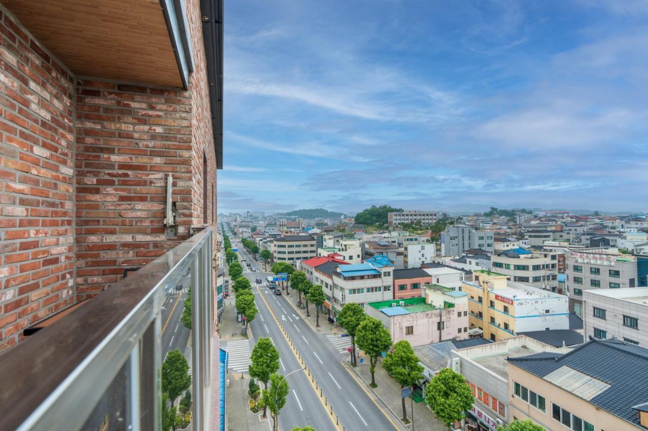Jecheon Hound Hotel Chech'ŏn Esterno foto